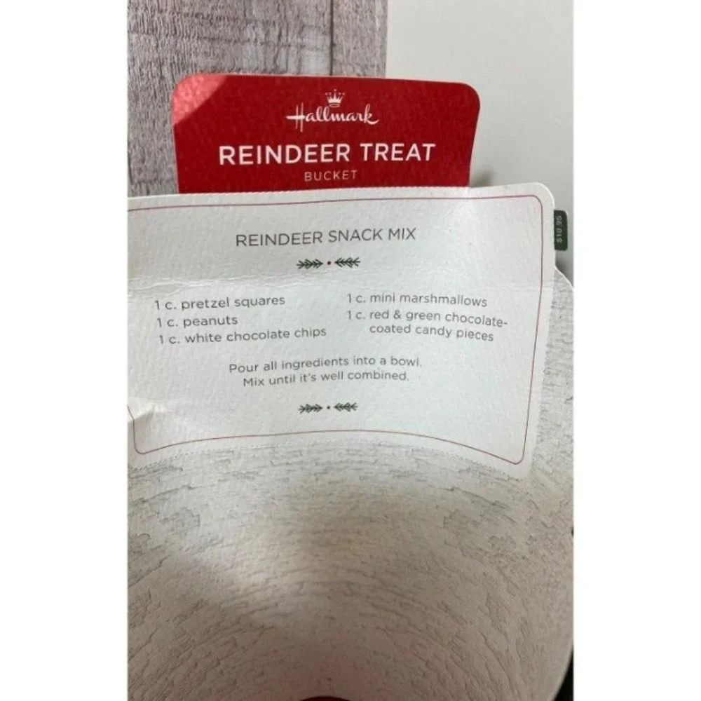 Hallmark Reindeer Treats‎ Red Bucket Bowl